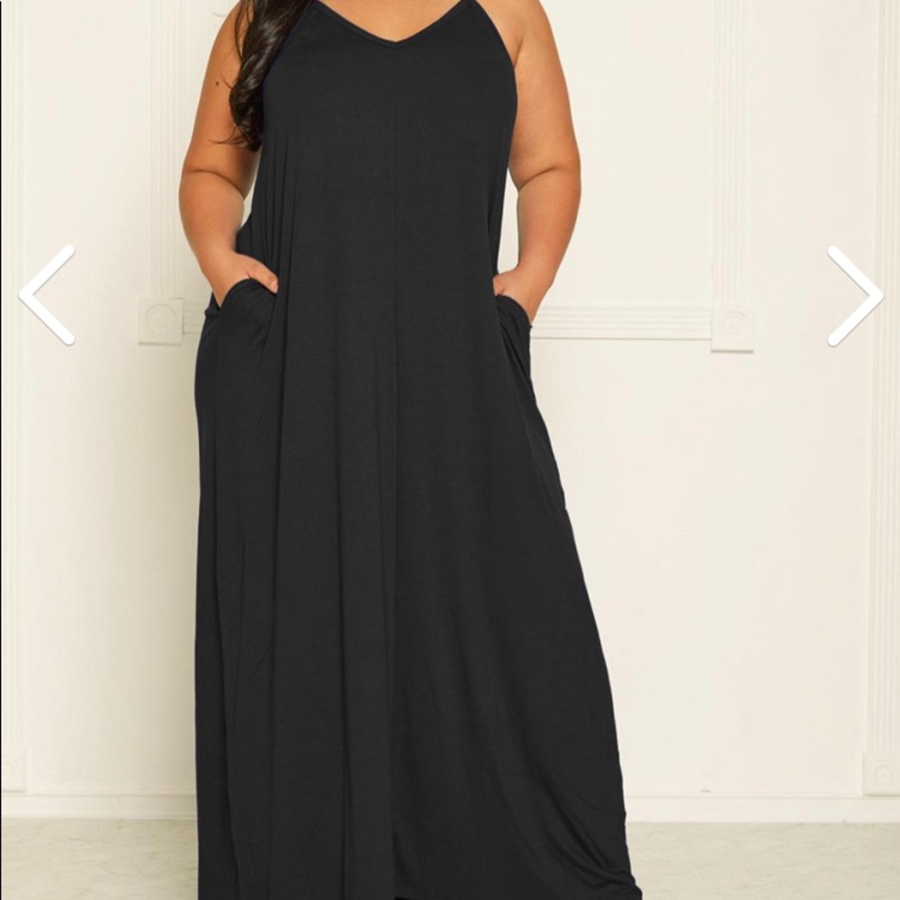 Black Plus Size V-Neck Cami Maxi Dress